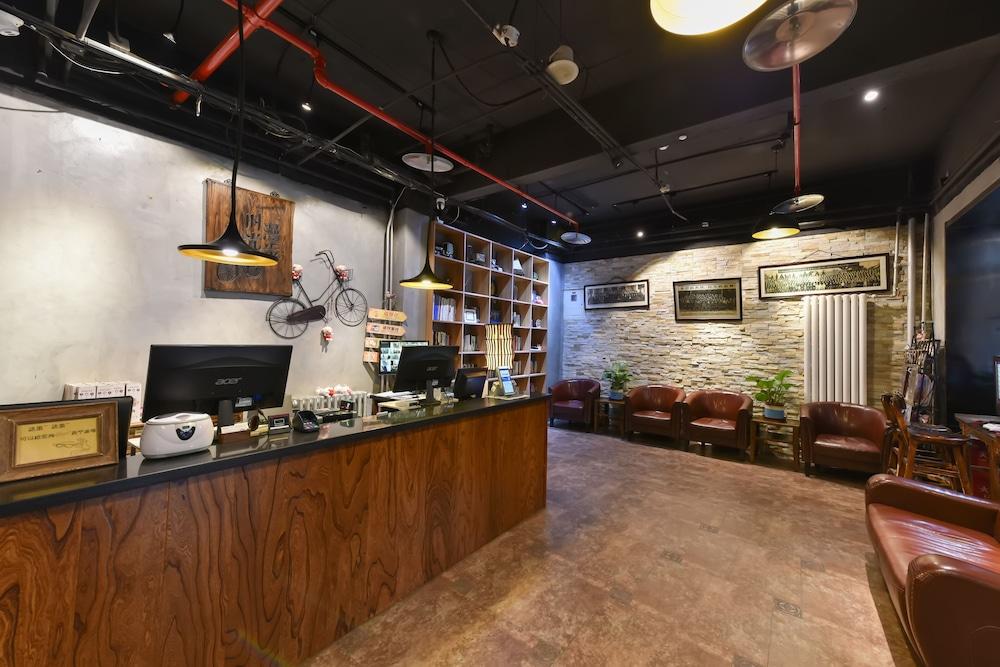 Time Traveller Hotel- Near Beijing Yonghe Lama Temple, Ghost Street, Beihai Park, Jingshan Park, Drum Tower, Houhai Bar Street, Tian'Anmen Square, Located In Beijing Traditional Hutongs, 5 Minutes Away From Subway, Free Laundry Serive Exteriér fotografie
