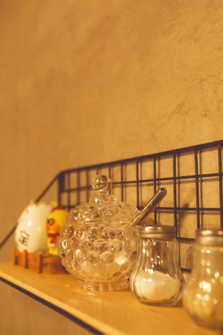 Time Traveller Hotel- Near Beijing Yonghe Lama Temple, Ghost Street, Beihai Park, Jingshan Park, Drum Tower, Houhai Bar Street, Tian'Anmen Square, Located In Beijing Traditional Hutongs, 5 Minutes Away From Subway, Free Laundry Serive Exteriér fotografie